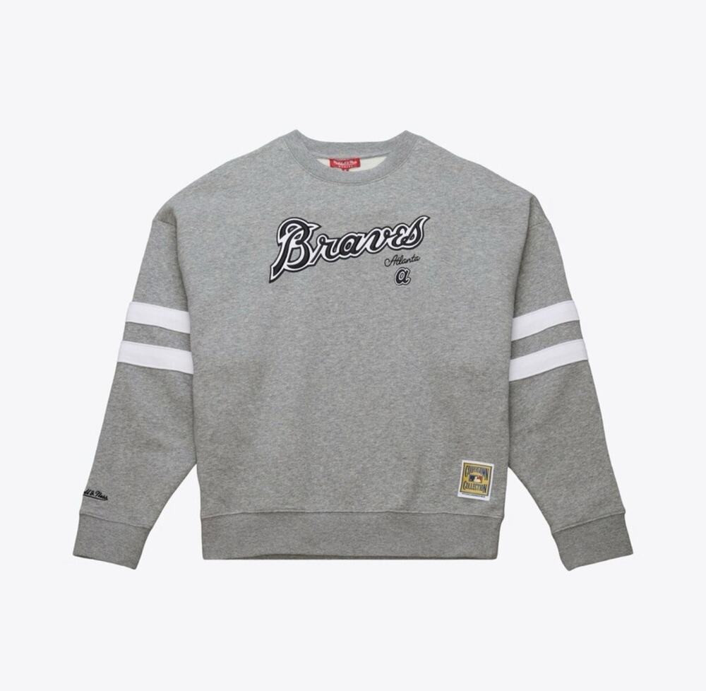 Mitchell & Ness Atlanta Braves Womens Crewneck Swearshirt Size Large NWT $90 Ret